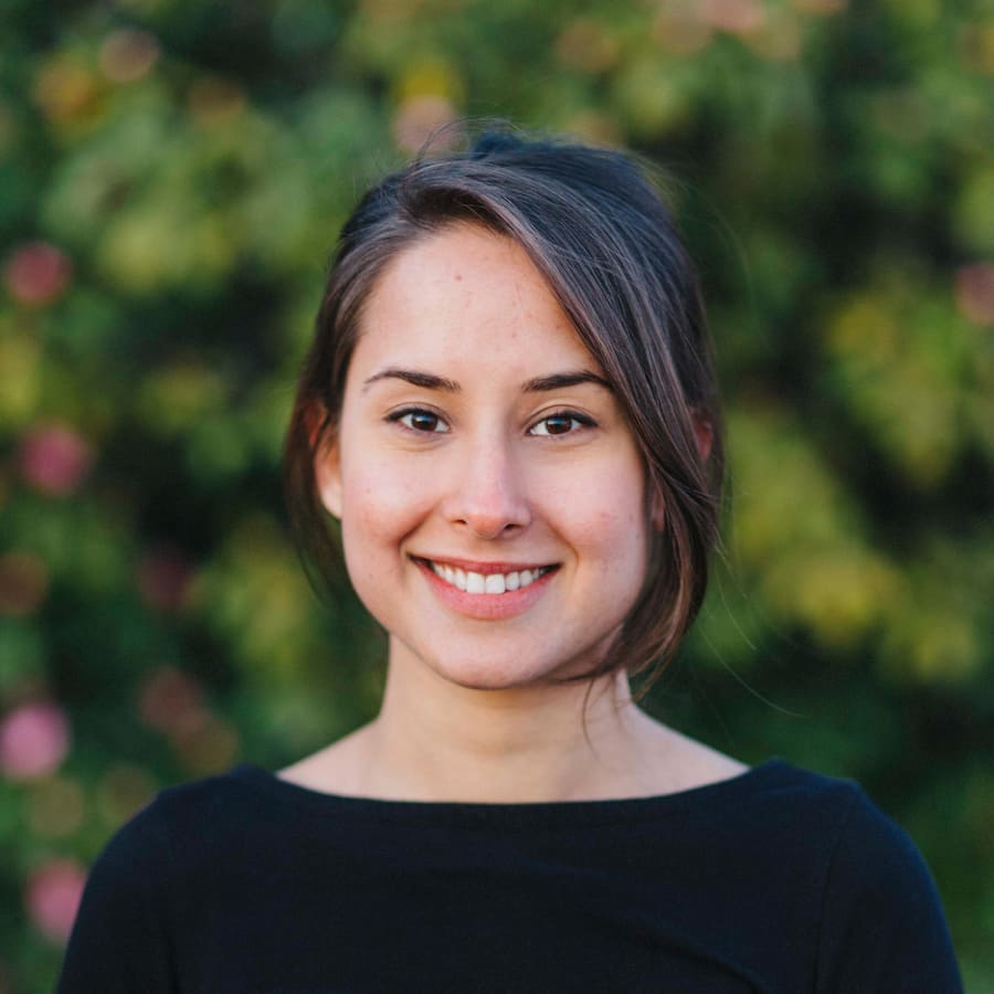 Mitra Weissman is a registered dietitian practicing in Sand Diego.